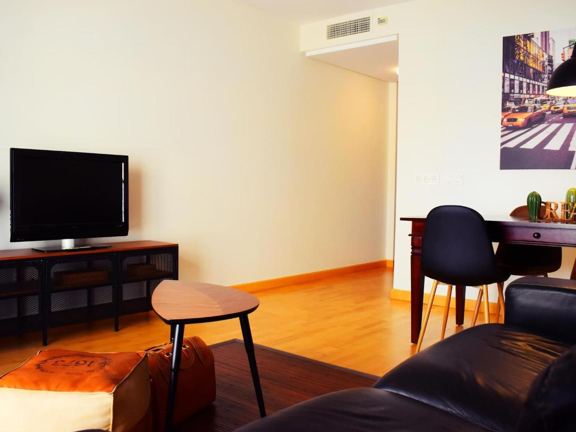 Tranquilo Apartamento Cerca Del Centro Historico Малага Экстерьер фото